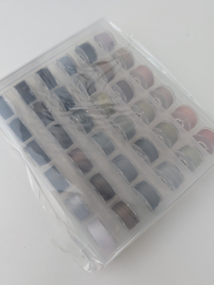 144 Colors Prewound Bobbin Thread Plastic Size A SA156 Class 15 Polyester Thread