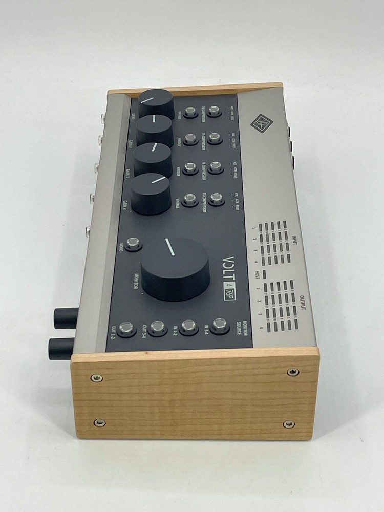 Volt 4 76p 4-Channel Universal USB Audio Interface
