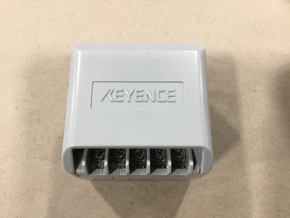 Keyence RC2-23 Electronic Preset Counter #28B39TK