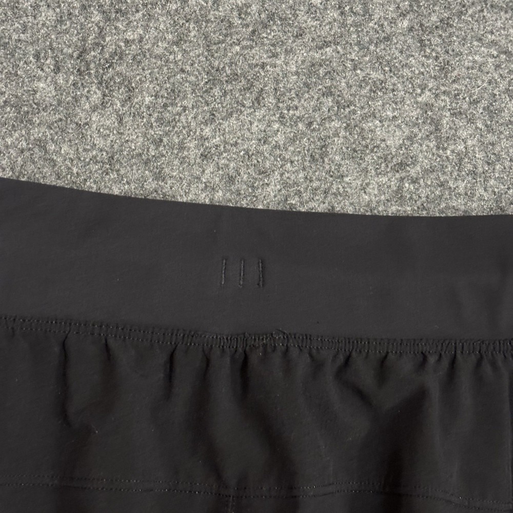 Lululemon T.H.E. Short Size Medium Linerless LM7AJBS Black