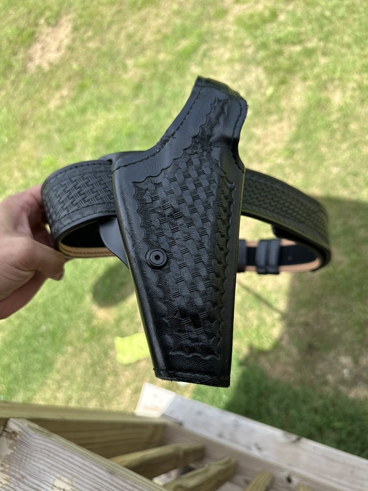 Safariland Beretta 92fs Holster