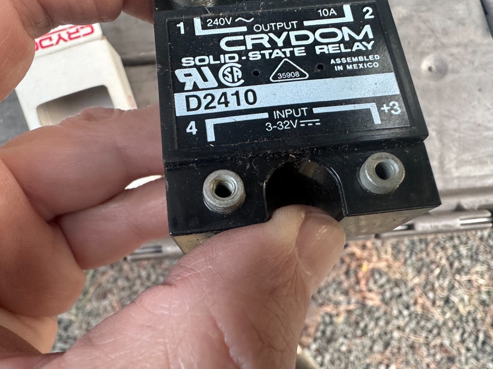 Crydom D2410 Solid State Relay