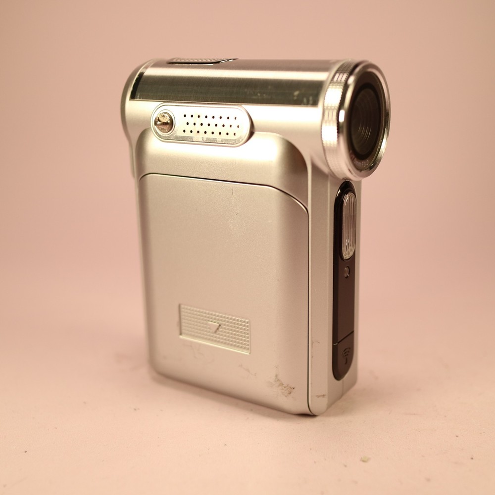 Medion MD 85544 Handheld Compact Digital Video Recorder Silver Tested
