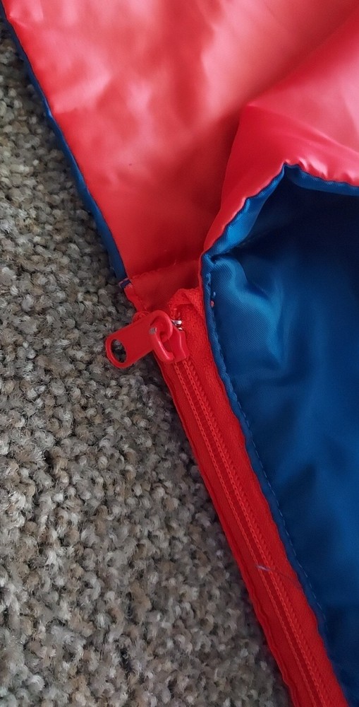 Vtg 2006 Thomas the Tank Engine Train Sleeping Bag 4 ft Blue Red Side Zip