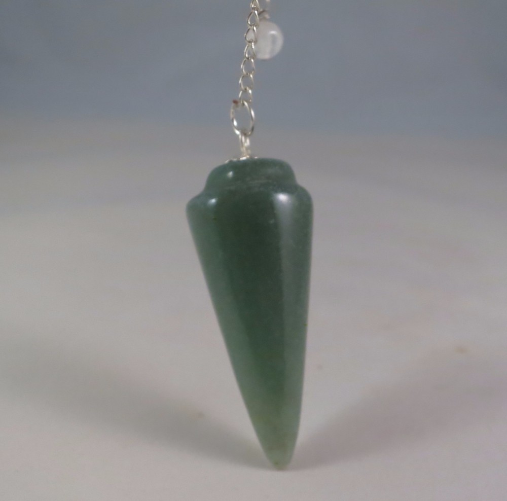 GREEN AVENTURINE CRYSTAL PENDULUM