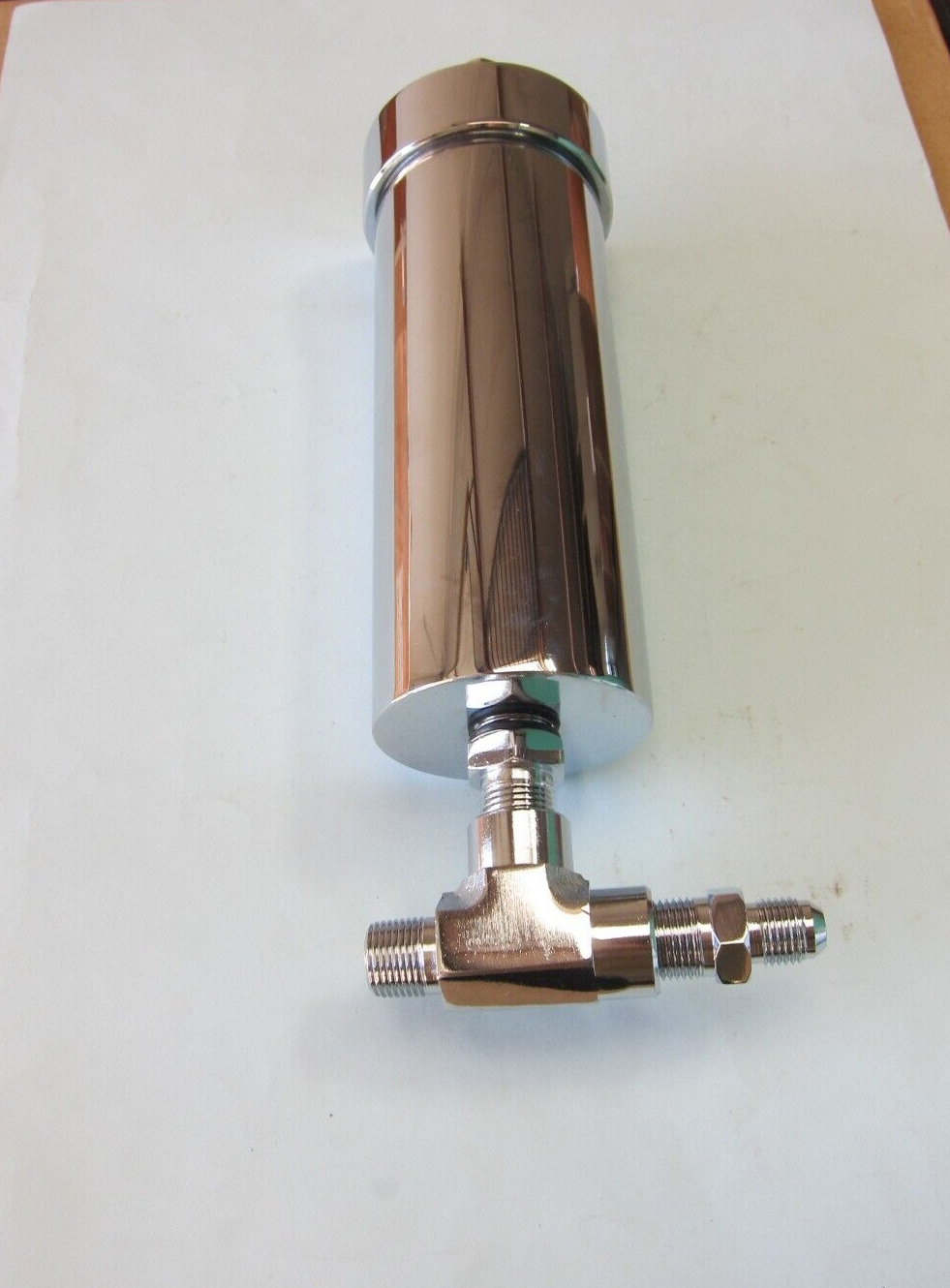 Lowrider Hydraulics accumulator, boss 8 port, pre-charged & adapters, all chrome