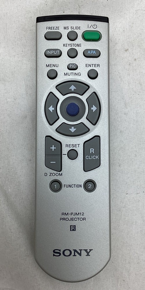 Sony Data Projector w/Remote Control, Cable, and carry case VPL-CS5 Ser. 49358