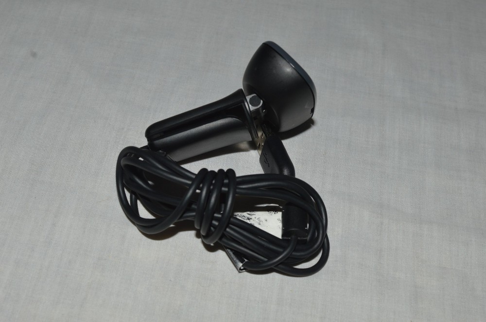 EUC Logitech C270 HD Webcam 720p Widescreen HD Video Calling +Light Correction