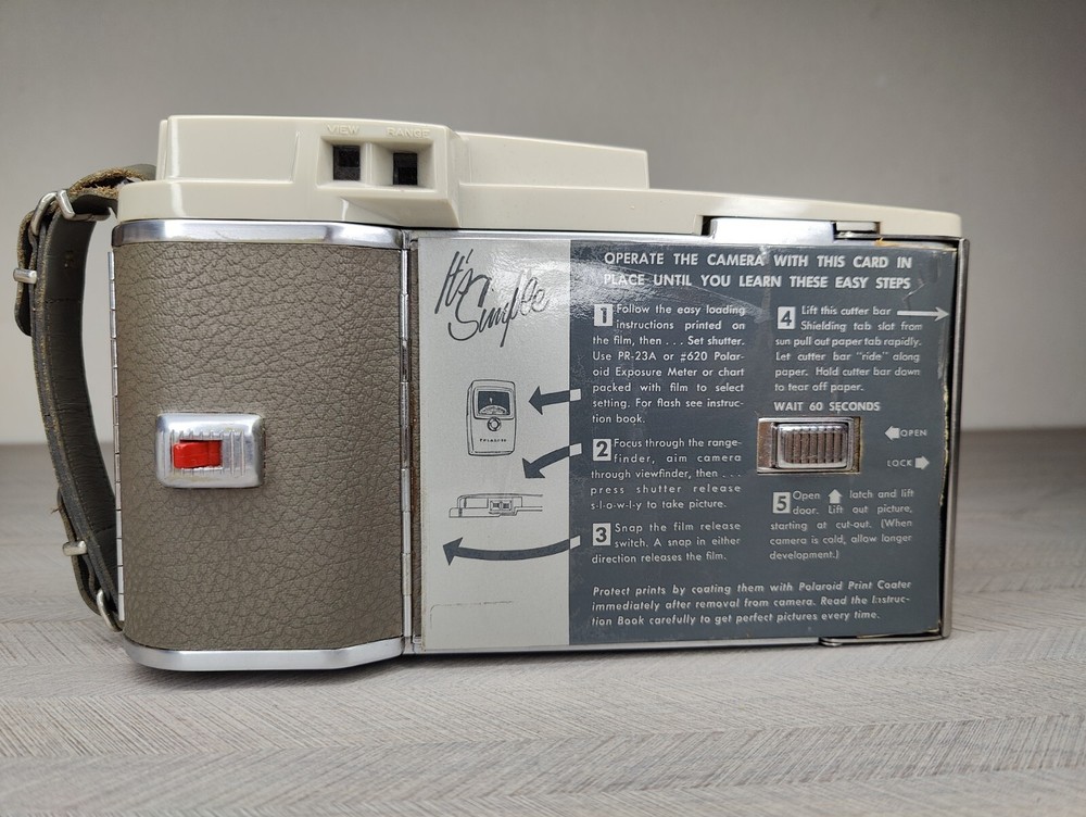 Polaroid 800 Land Camera Presentation Set Original Box Diffuser Manual