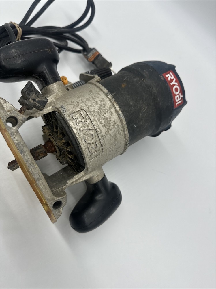 Ryobi R163 Fixed Base Router With Bit -BB0633 01511 - Used….