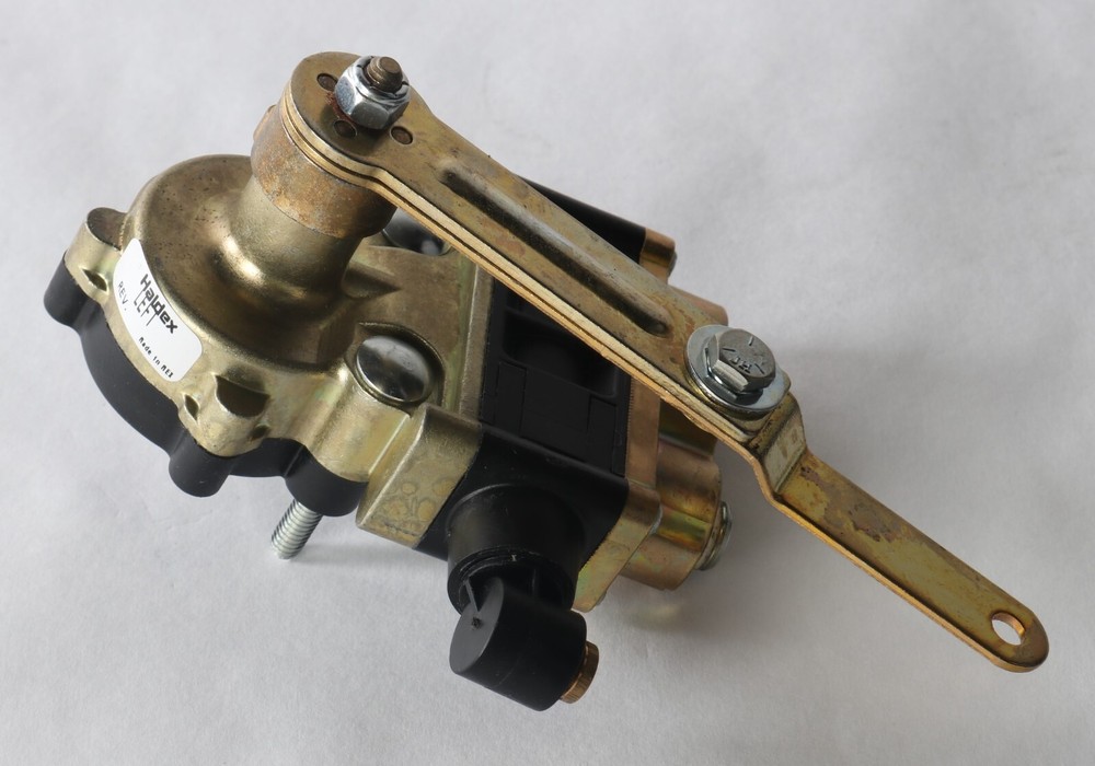 New 90555752 Haldex PR Plus Height Control Valve