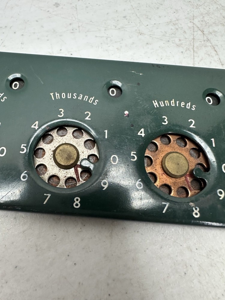 The Lightning Adding Machine Vintage Mechanical Calculator Accounting Arithmetic