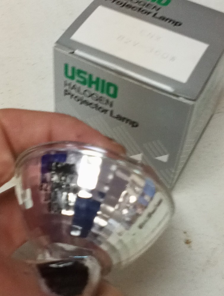 USHIO Halogen Projector Lamp ENX 82V - 360 W