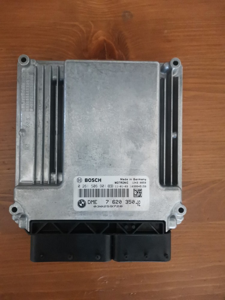 ECU For BMW 1 E87 E81 DME 7620350 N46 Complete Set
