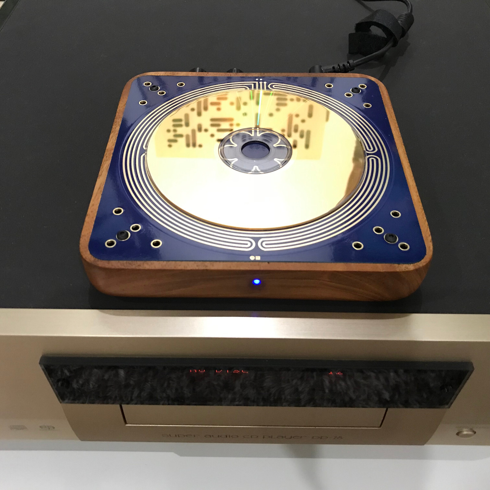 Schumann CHARTRES V.2 Resonator