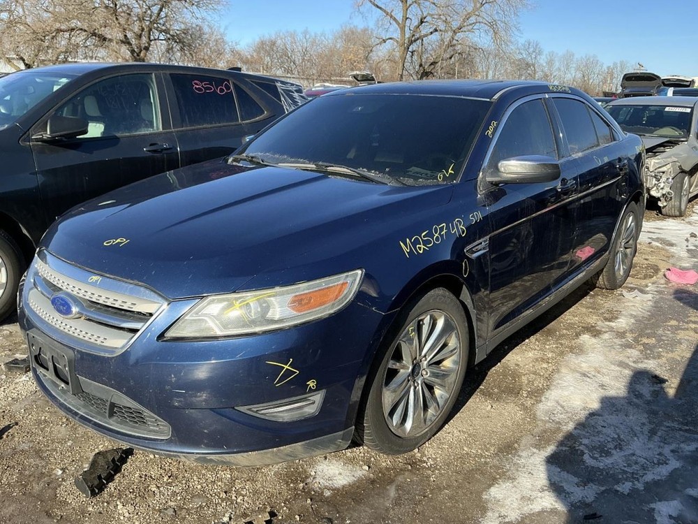 Camera/Projector Camera Decklid Mounted Fits 10-12 TAURUS 878371