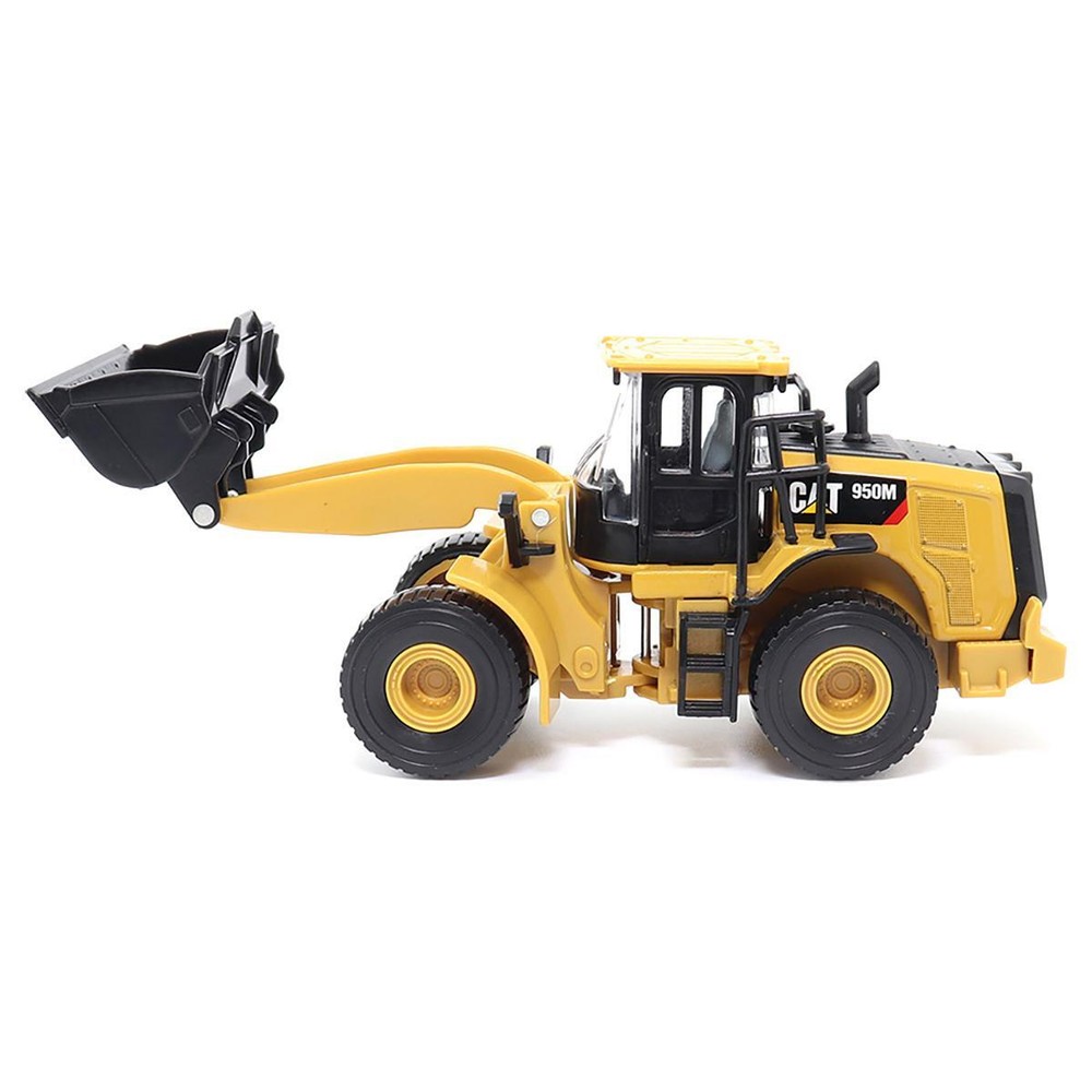 Diecast Masters 1/64 Caterpillar 950M Wheel Loader 84646CS