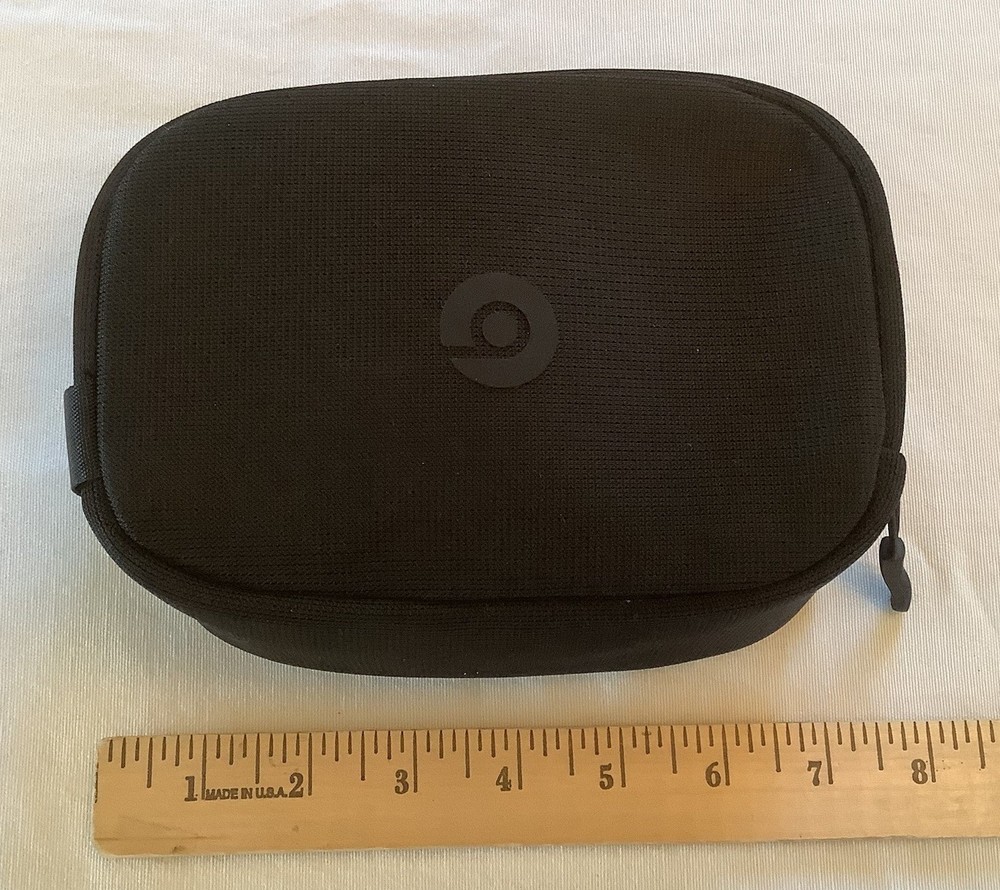 Beats Soft Shell Carrying Case Black Case Only