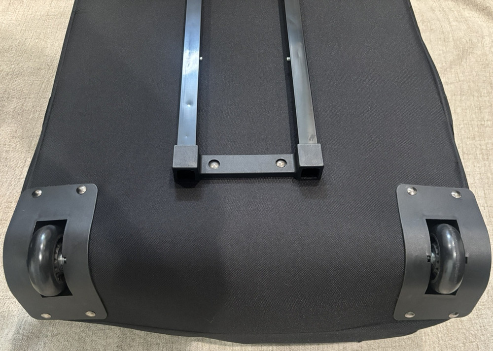Mackie Thump15A Padded Rolling Speaker Bag - Black