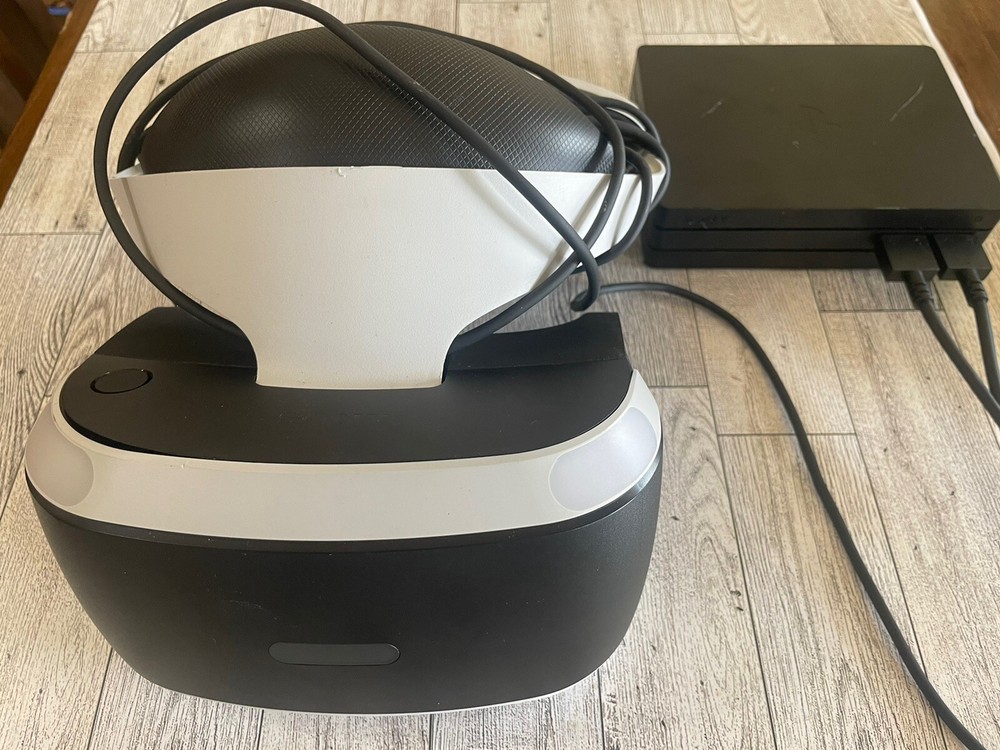 Sony PS4 PlayStation 4 VR Headset Camera Bundle Video Gaming Headset