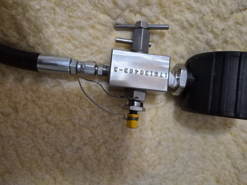 Ashcroft Digital Nitrogen High Pressure Gauge Assembly 0-3,000 psi Boeing