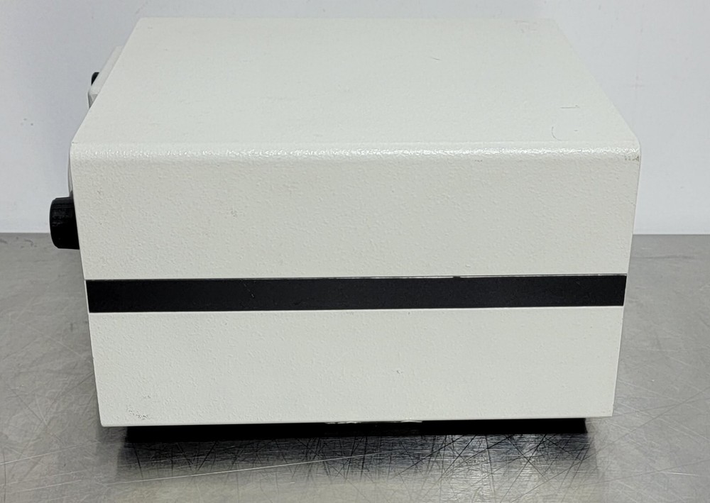 Fostec 8375 EKE Type 8300 Fiber Optic Light Source