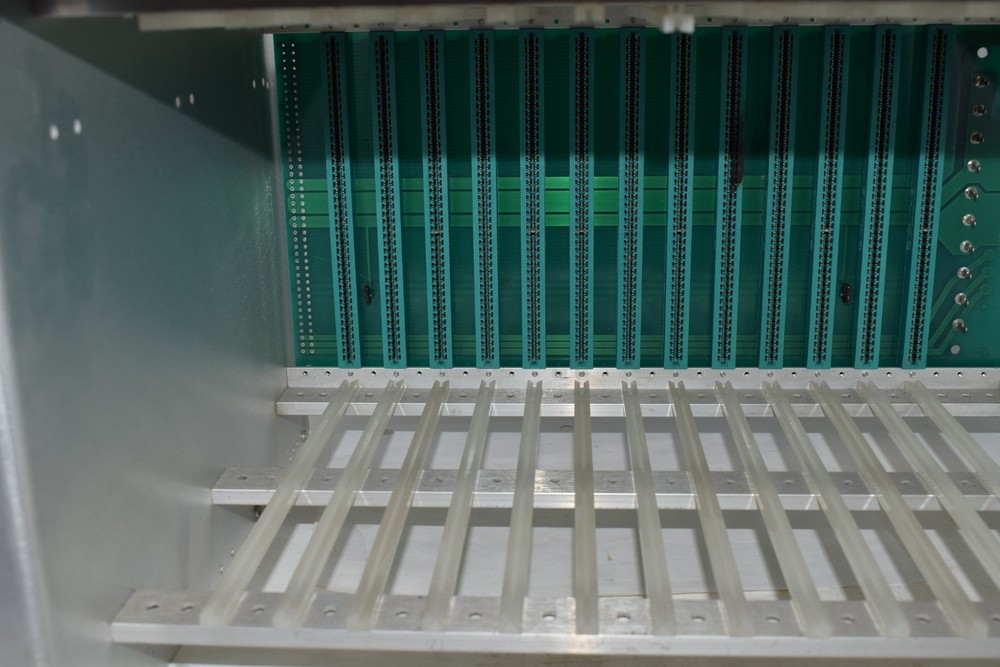 EXCEL 1041A-5B171 PLC Module Backplane Enclosure 13 Slot