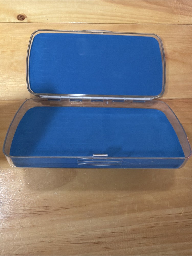 Cliff Outdoors Bugger Barn Fly Box With Extra Lures