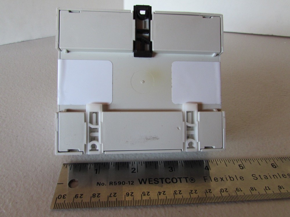VERIS Enernoc DIN Rail Mount Compact Power Meter E50C2A-E5 E50 Series Made in US