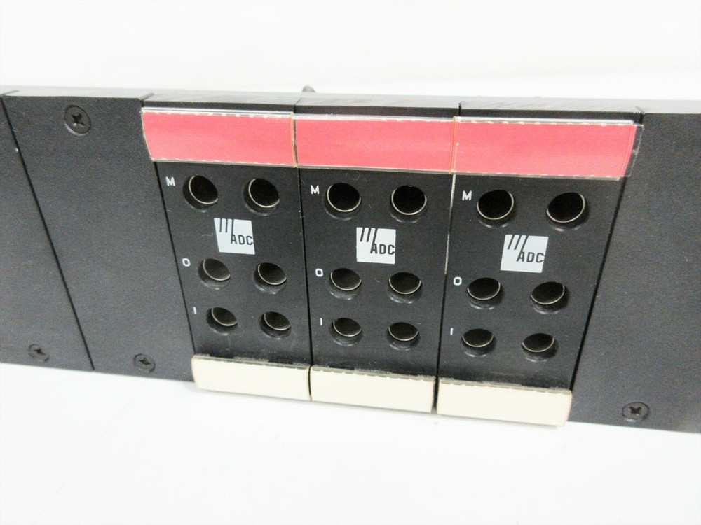 ADC MPOP-C 4-27006-0800 E1 PATCH BAY INTERCONNECT WITH 3 MODULES