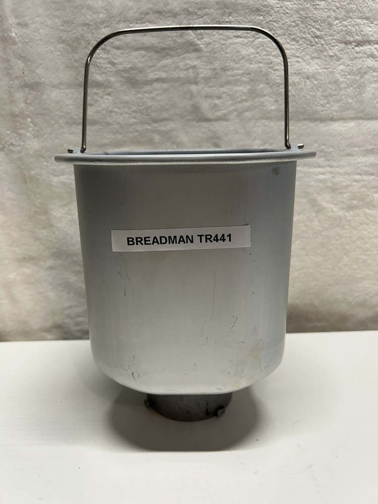 Breadman Bread Maker TR441 Original  Pan And Paddle