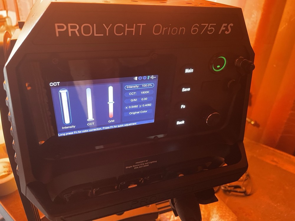 Prolycht 675