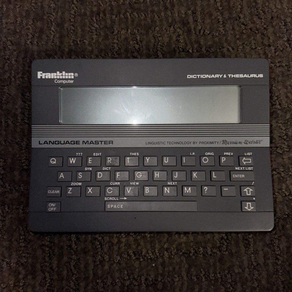 Franklin Computer Language Master Dictionary Thesaurus LM2000