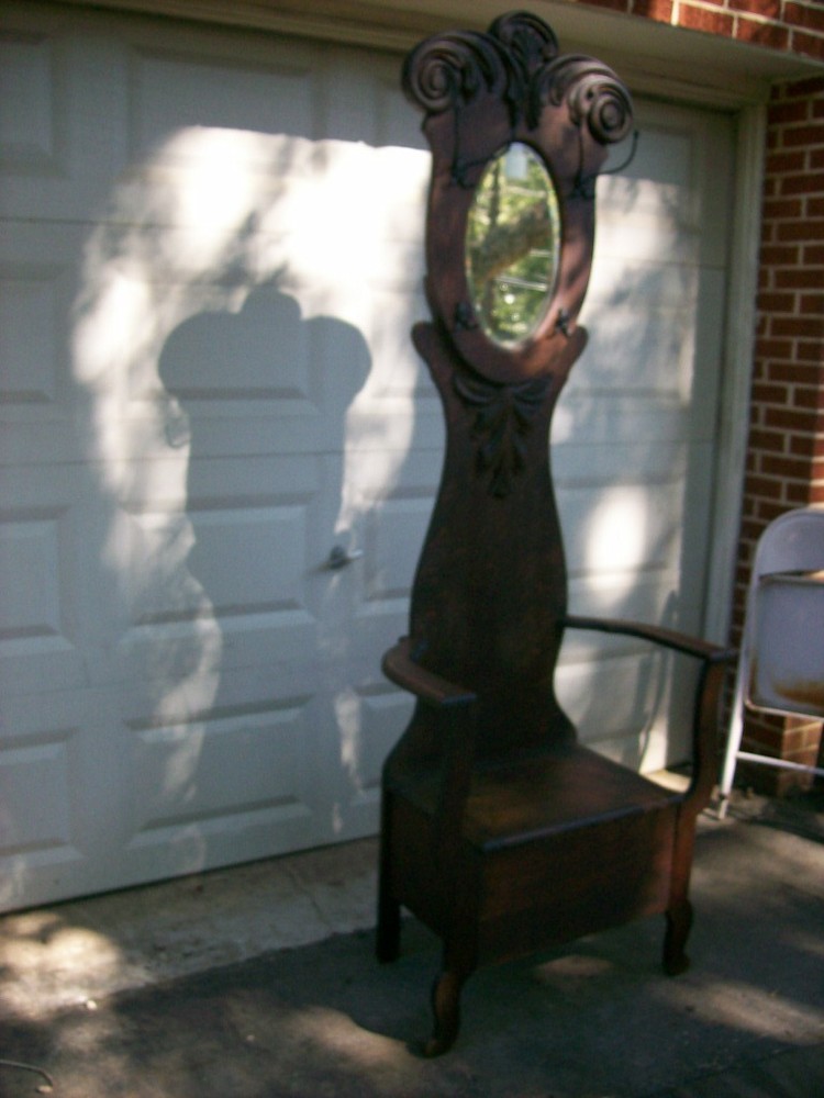 HALL TREE