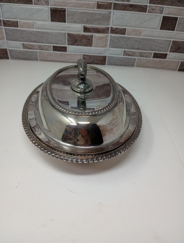 Gorham Y1526 Silver Plated Oval Serving Dish w/Lid Curved Edges Removable Handl