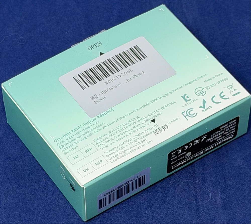 Ottocast Mini-Slim Wireless Carplay Auto Adapter USB C