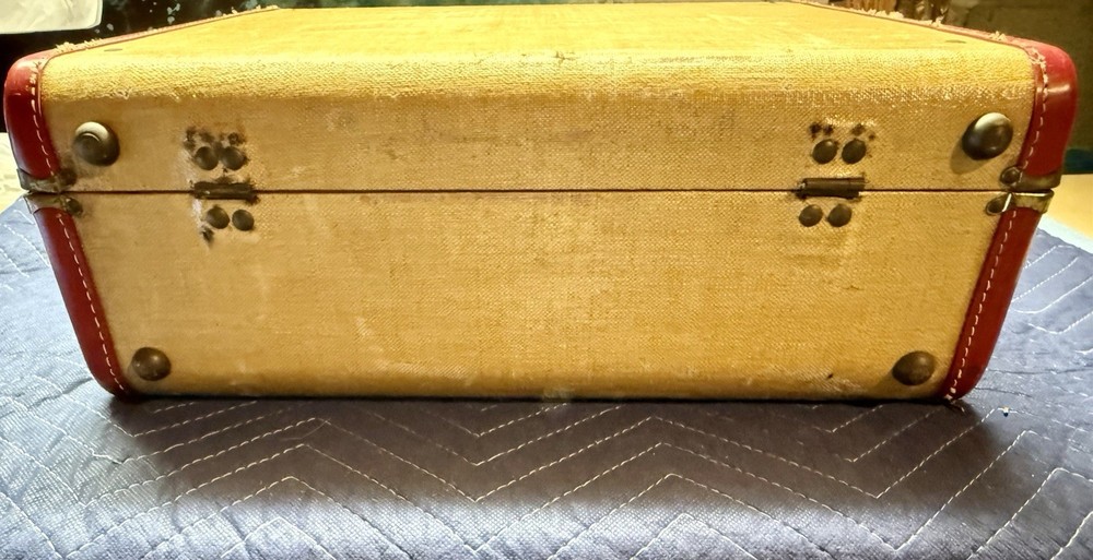 Vintage Picnic Suitcase