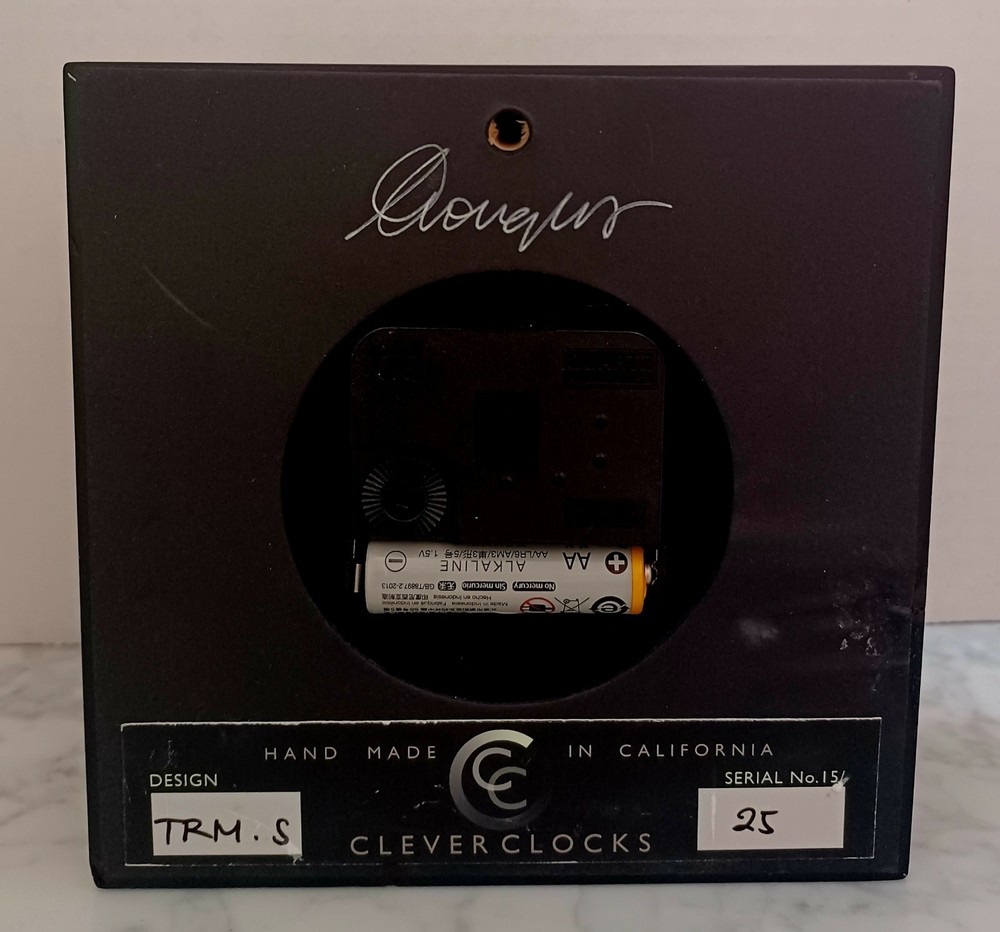 Cleverclocks Analog Desktop Clock Multi Triangle