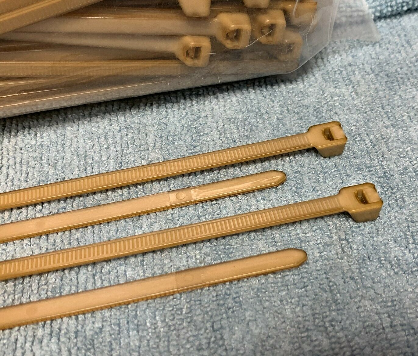 PEEK Cable Ties, High Heat 500F, 150lb, 7.4", Polyetheretherketone, Zip Tie, ea.