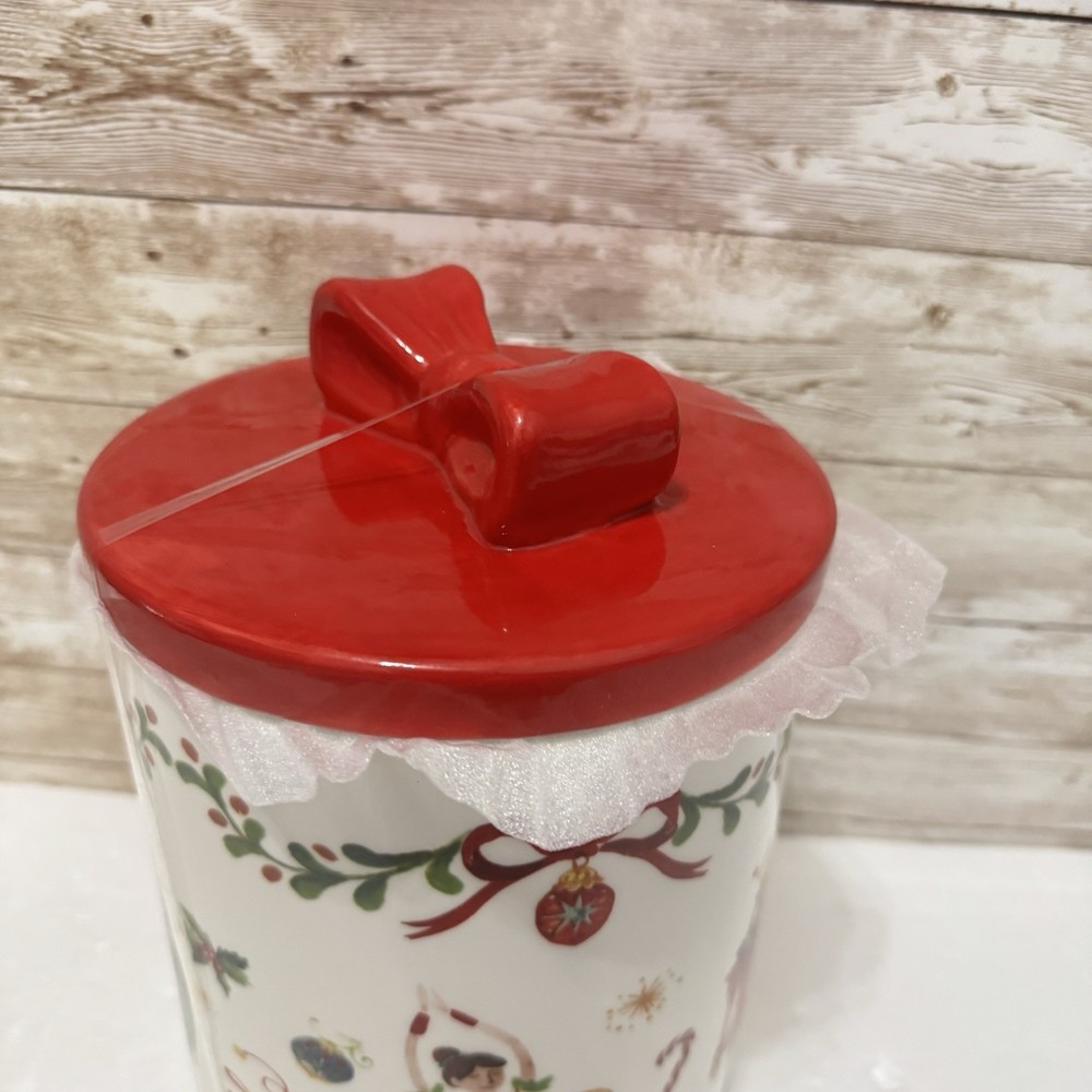 Dwellessentials Nutcracker Christmas canister holiday 10in cookie jar