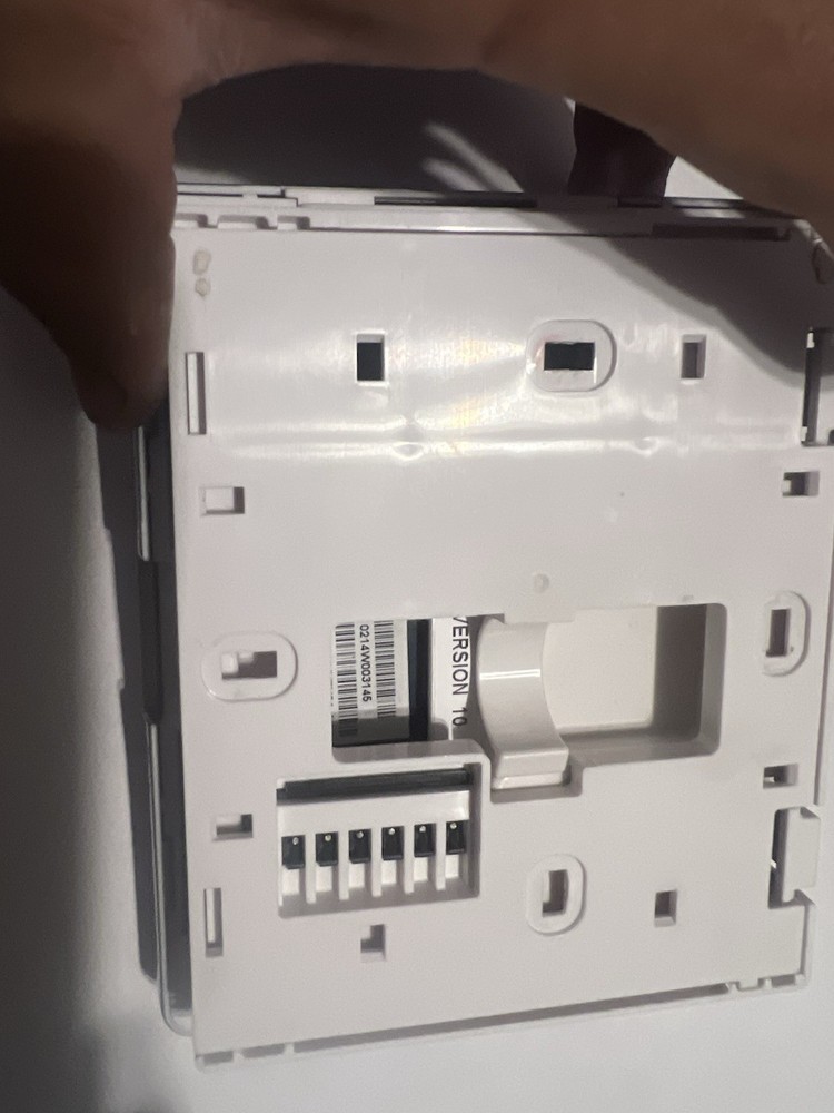 Carrier SYSTXCCITW01 (Version 10) Infinity Touch Programmable Thermostat White