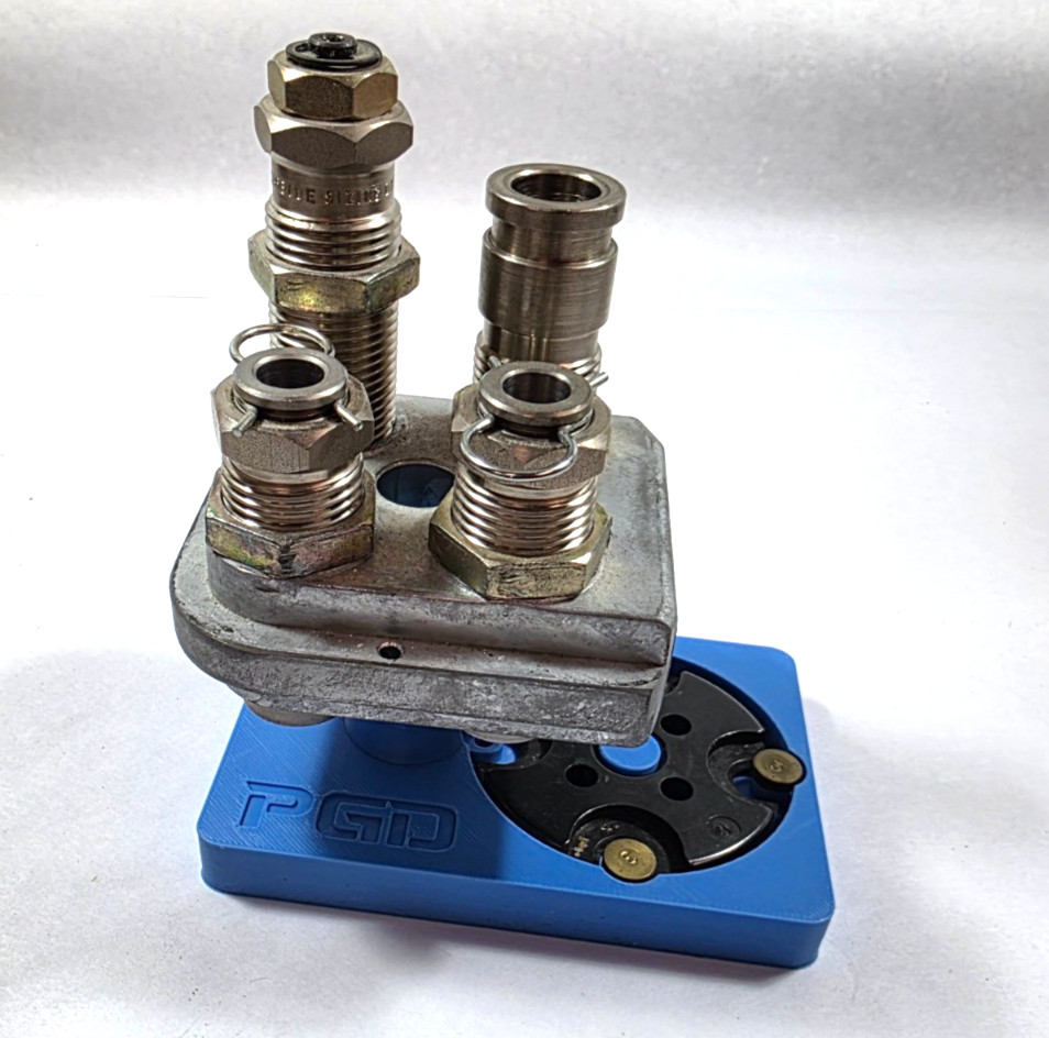 Dillon Precision 550 Toolhead Stand