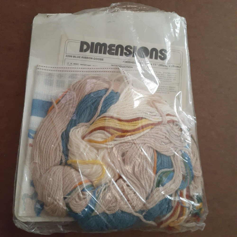 Dimensions Needlepoint Kit Blue Ribbon Goose Spring Easter Tulips (Open Package)