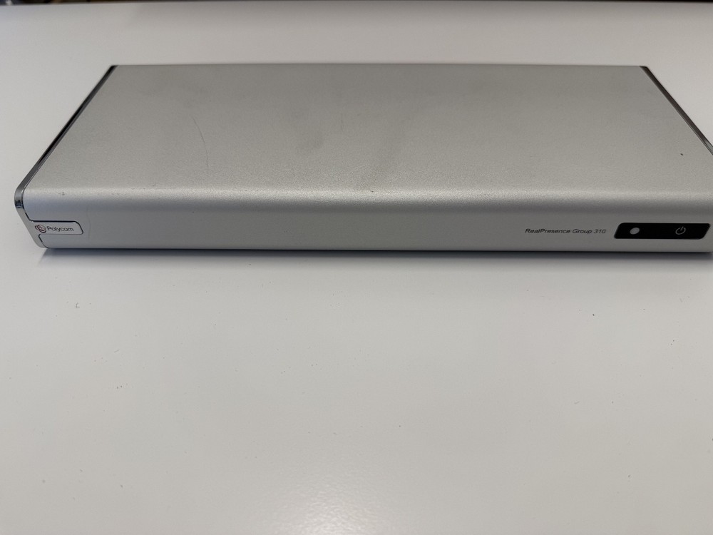 POLYCOM RealPresence GROUP 310  BASE CODEC Type P001
