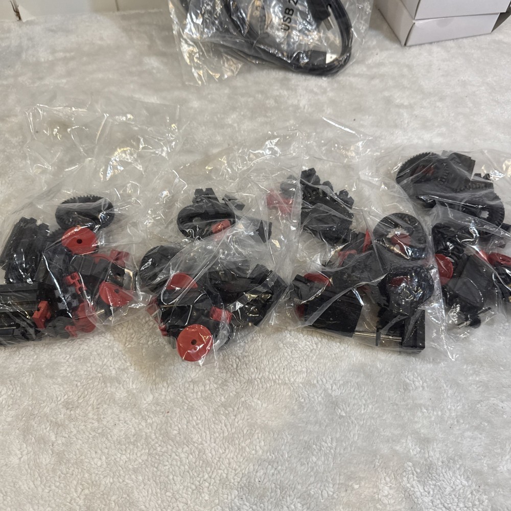 PCS Edventures Discover Robotics Programming Various Parts Large Lot