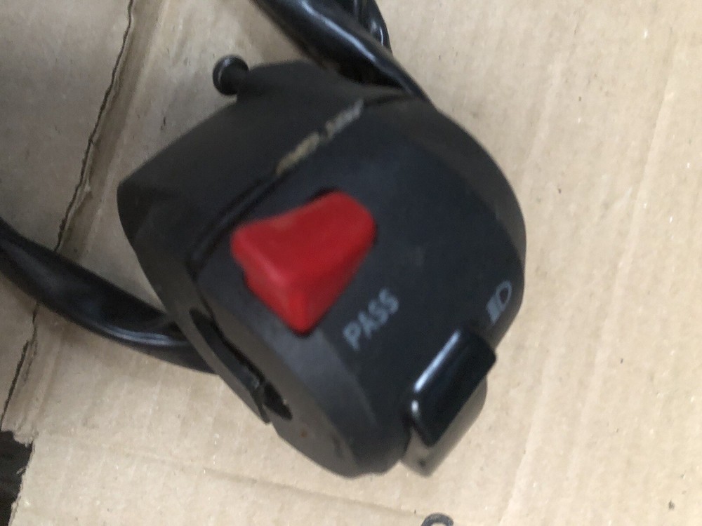 YAMAHA YZF R125 Handlebar Switch Right Side Start Button 2018 5D7