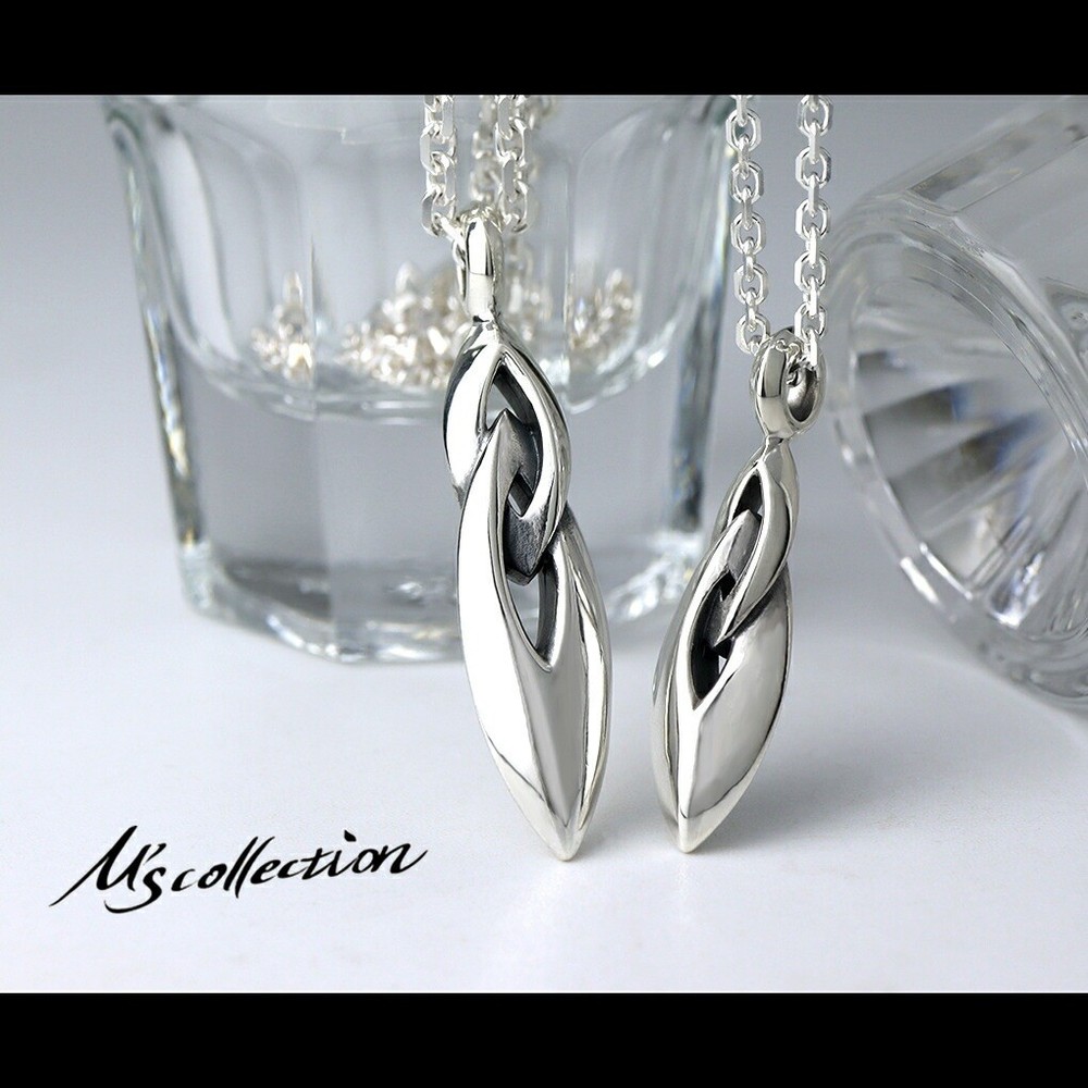 M's Collection Sharp Double Ring Silver Pair Necklace