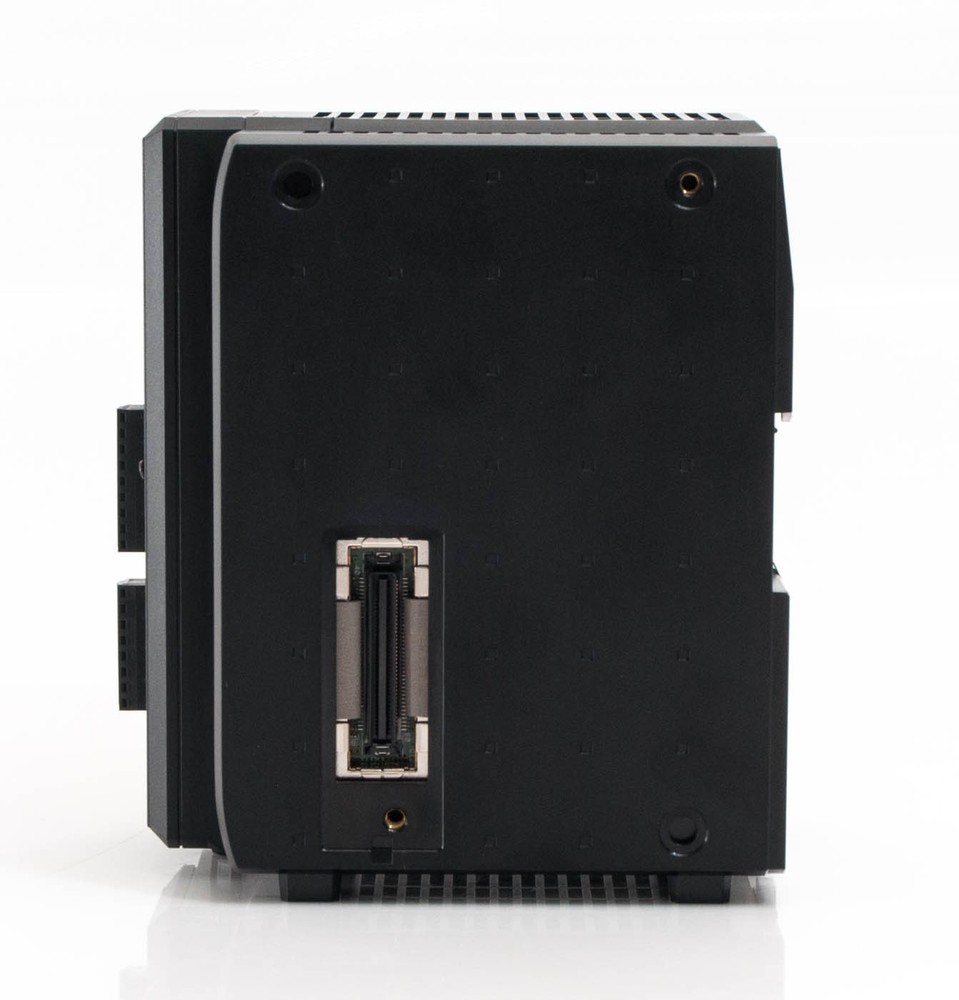 Keyence Multi-Camera Imaging System / Controller XG-7701P