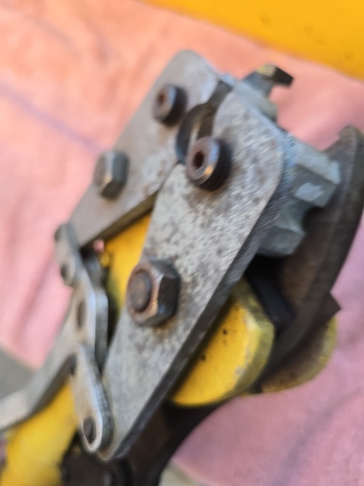 Enerpac WC 936 0E2 Hydraulic Cable Cutter
