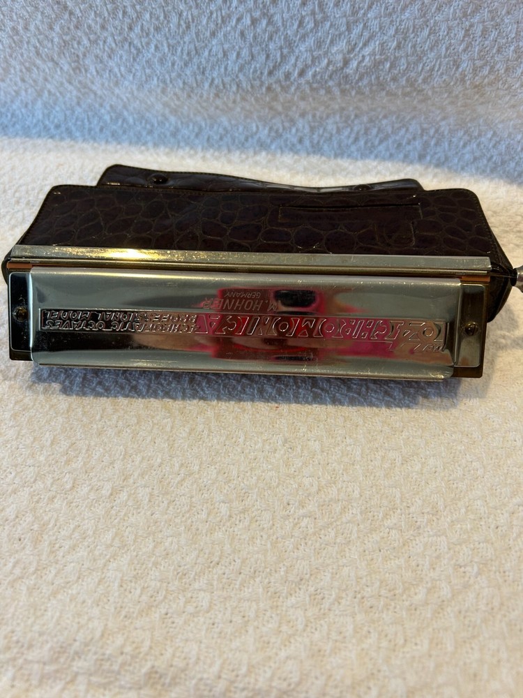 The 64 Chromonica 4 chromatic octaves Harmonica "C" Professional Model
